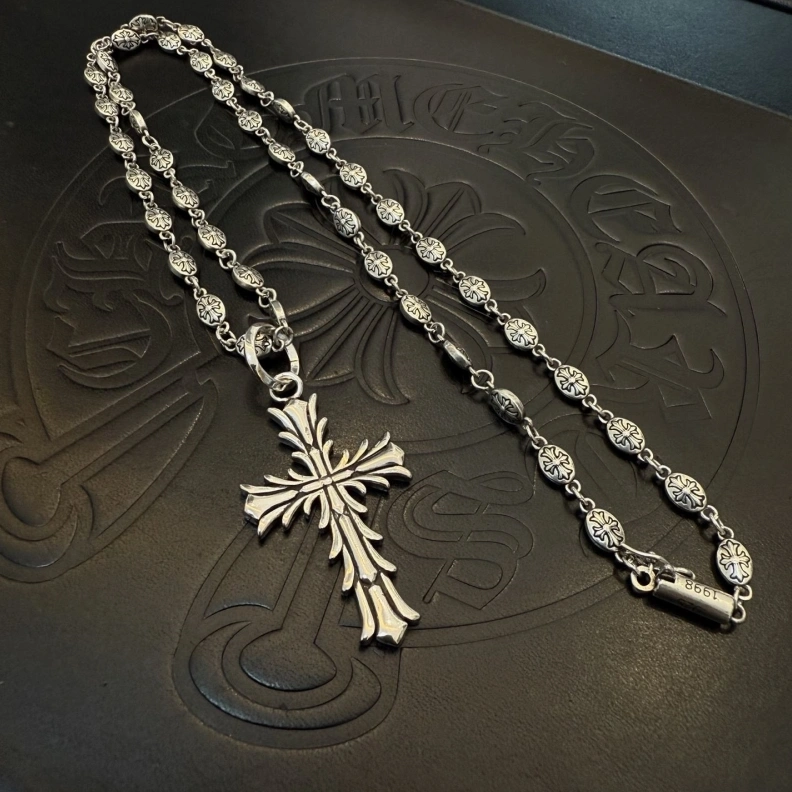 Chrxmx Hxxrts Necklaces UrbanStyle 296122