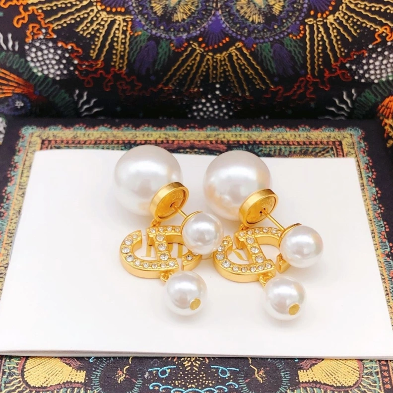 EyeCatching Christian Dxxr Earrings 294550