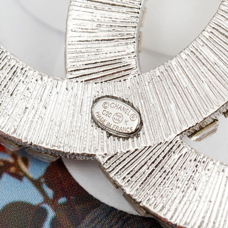 Chxnxl Brooches WellDesigned 284670