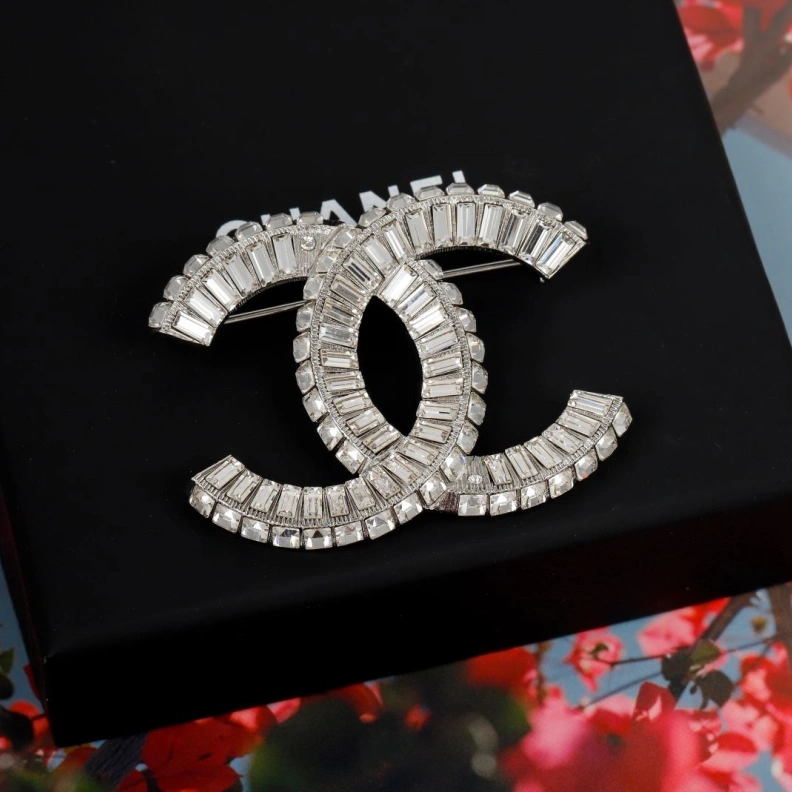 Chxnxl Brooches WellDesigned 284670