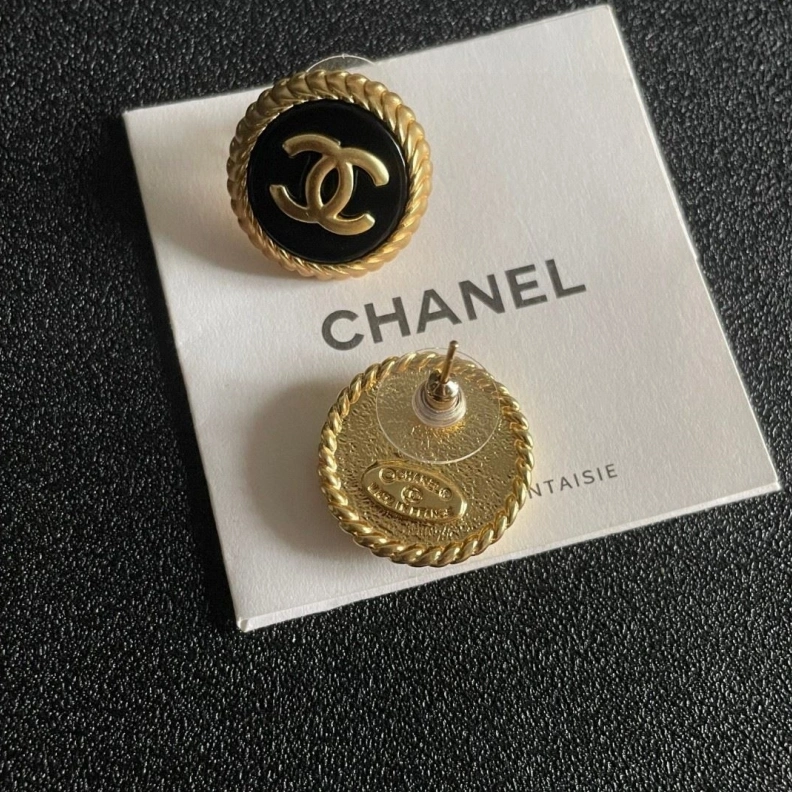 Compact Chxnxl Earrings 284503
