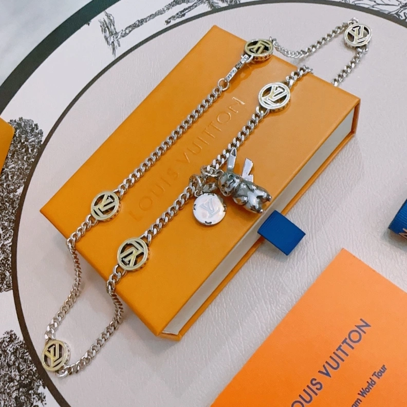 Breathable LX Necklaces 308567