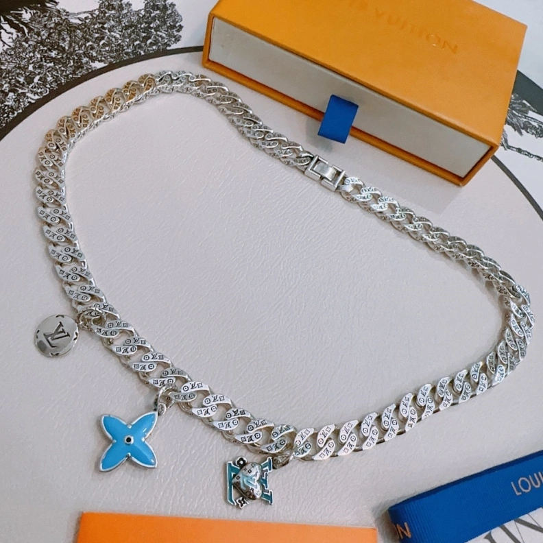 WellDesigned LX Necklaces 308565