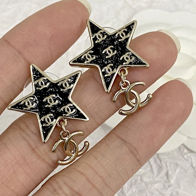 Unique Chxnxl Earrings 284484
