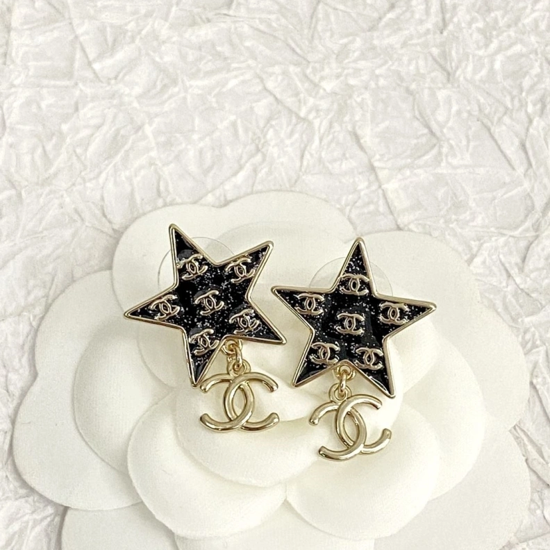Unique Chxnxl Earrings 284484