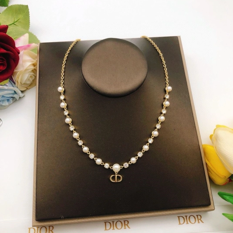 Reliable Christian Dxxr Necklaces 294407