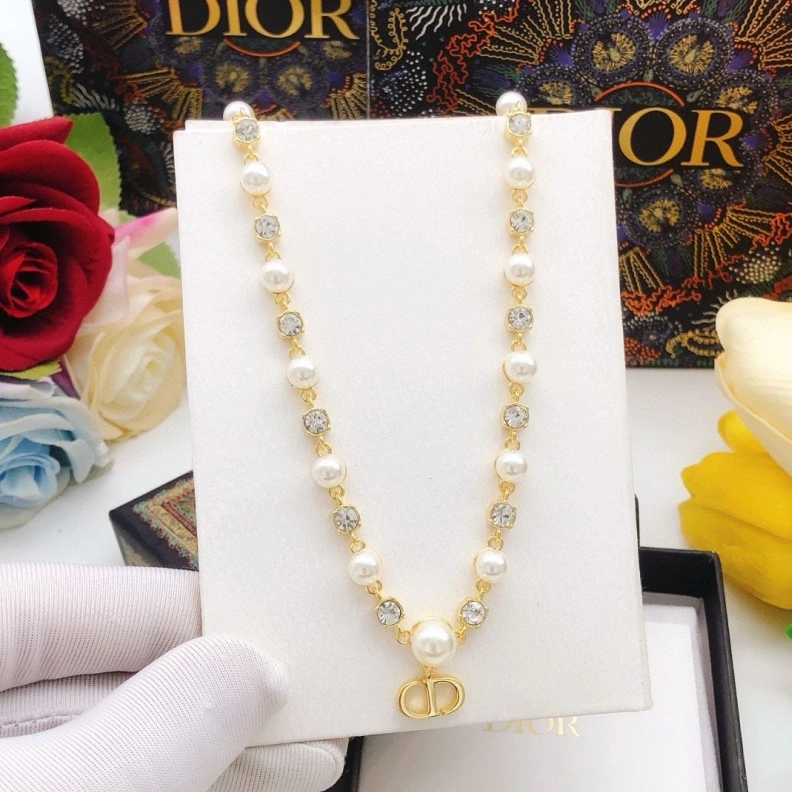 Reliable Christian Dxxr Necklaces 294407