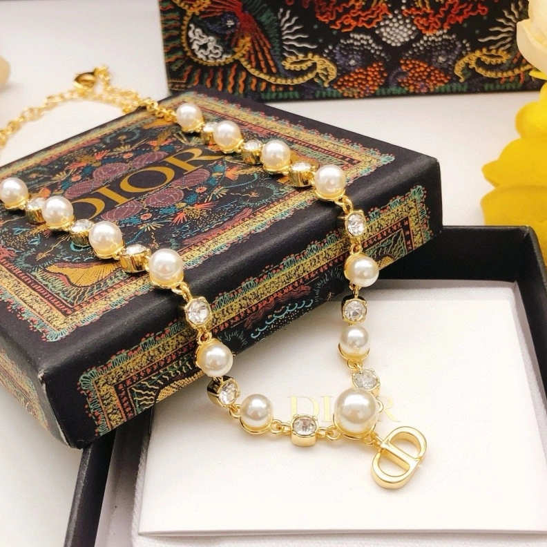 Reliable Christian Dxxr Necklaces 294407
