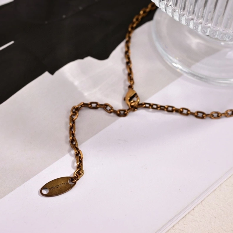 Vibrant Bxlxnciaga Necklaces 282225