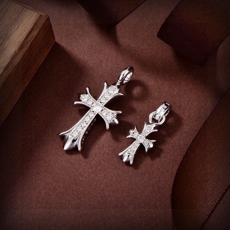 Comfortable Chrxmx Hxxrts Necklaces 296132
