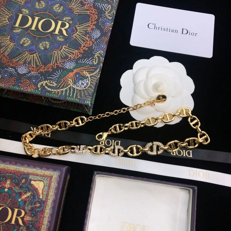 Efficient Christian Dxxr Necklaces 293765