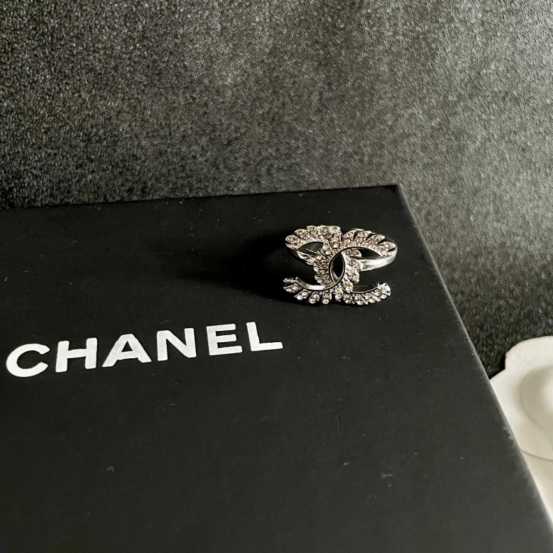Bold Chxnxl Rings 284772
