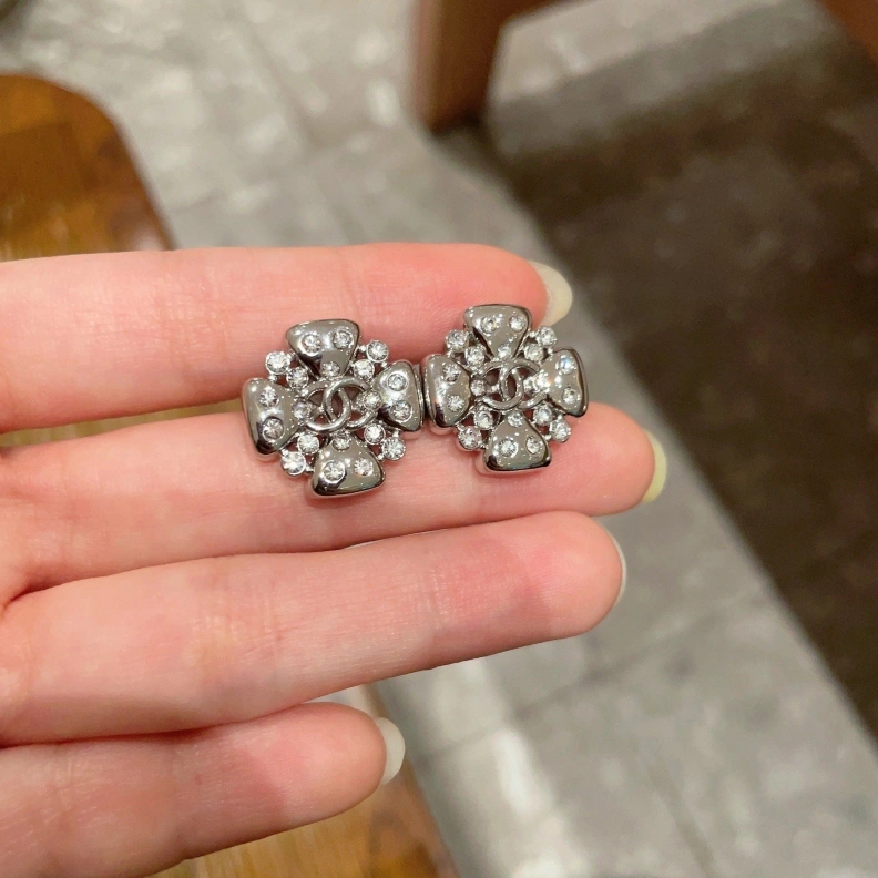 Reliable Chxnxl Earrings 284479