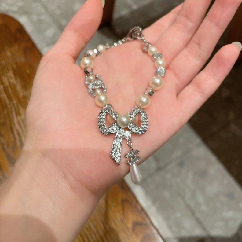 Classic Chxnxl Bracelets 284737