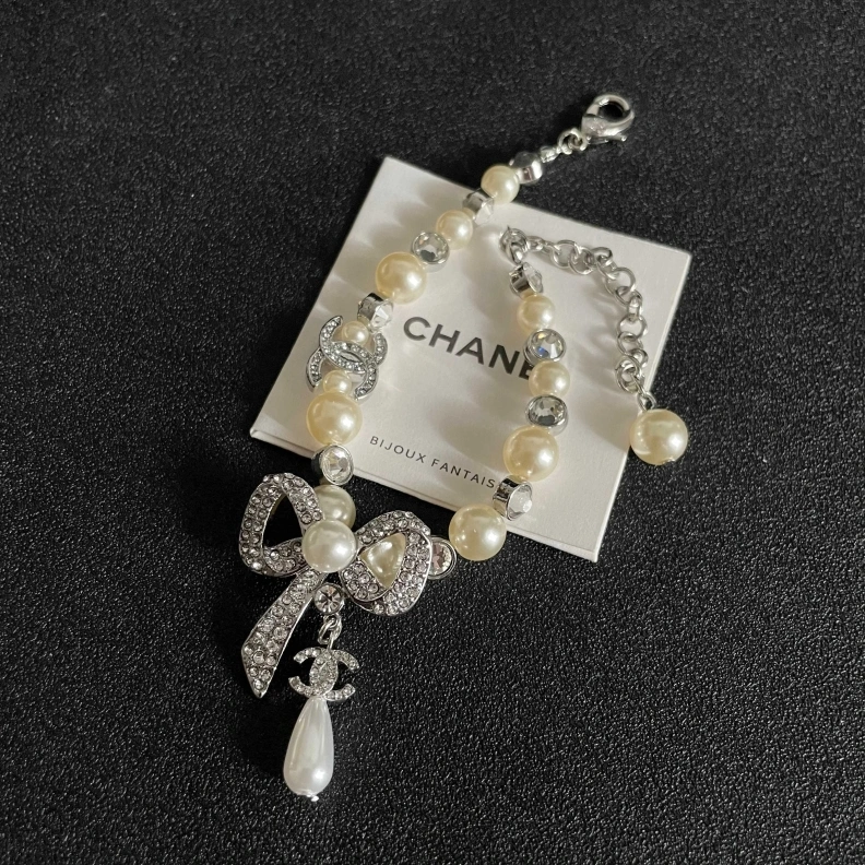 Classic Chxnxl Bracelets 284737