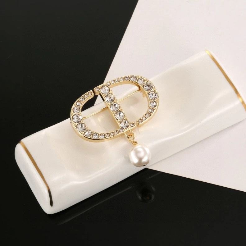 Christian Dxxr Brooches SmartChoice 293981