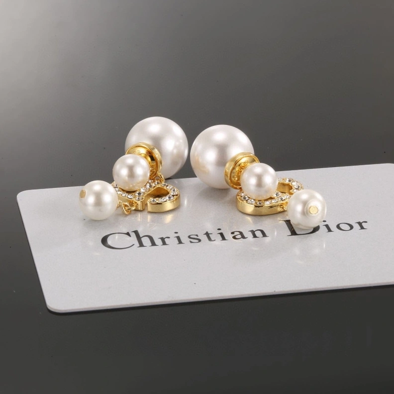 Bold Christian Dxxr Earrings 293938