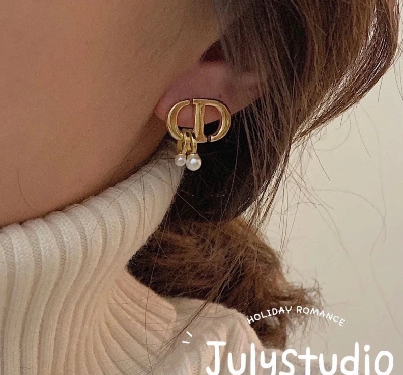 Christian Dxxr Earrings Classic 293933