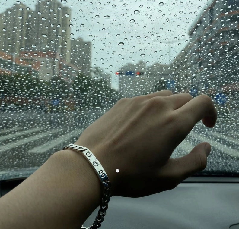 Modern Gxccx Bracelets 302379