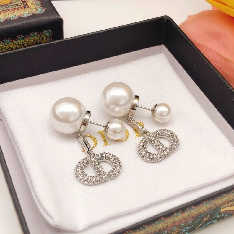 Christian Dxxr Earrings Practical 293935