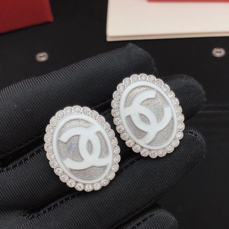 Resilient Chxnxl Earrings 284465