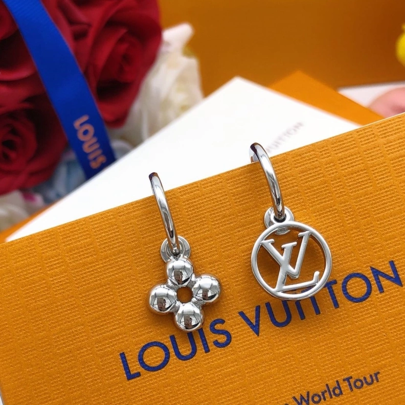 Comfortable LX Earrings 308666