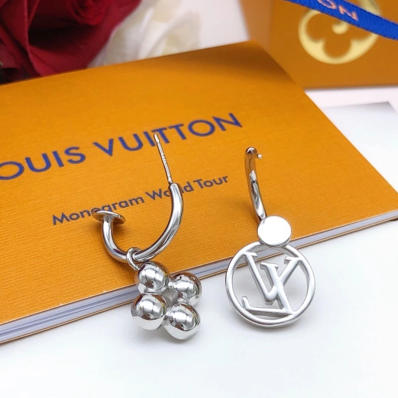 Comfortable LX Earrings 308666