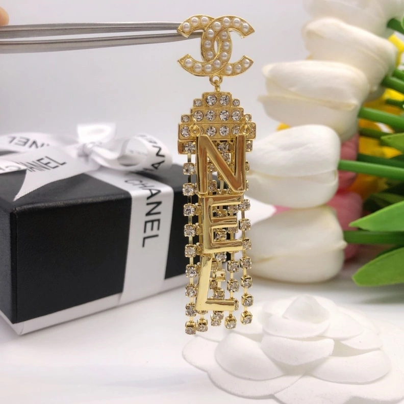 Comfortable Chxnxl Earrings 284460