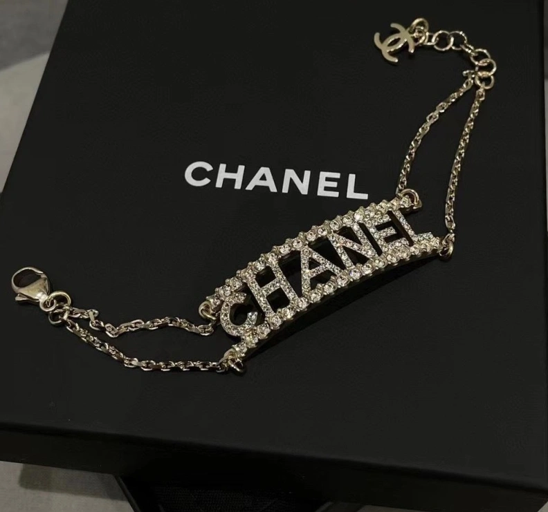Cozy Chxnxl Necklaces 284993