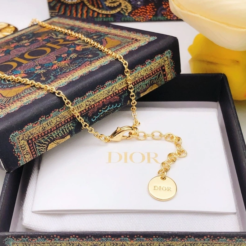 WellDesigned Christian Dxxr Necklaces 294401