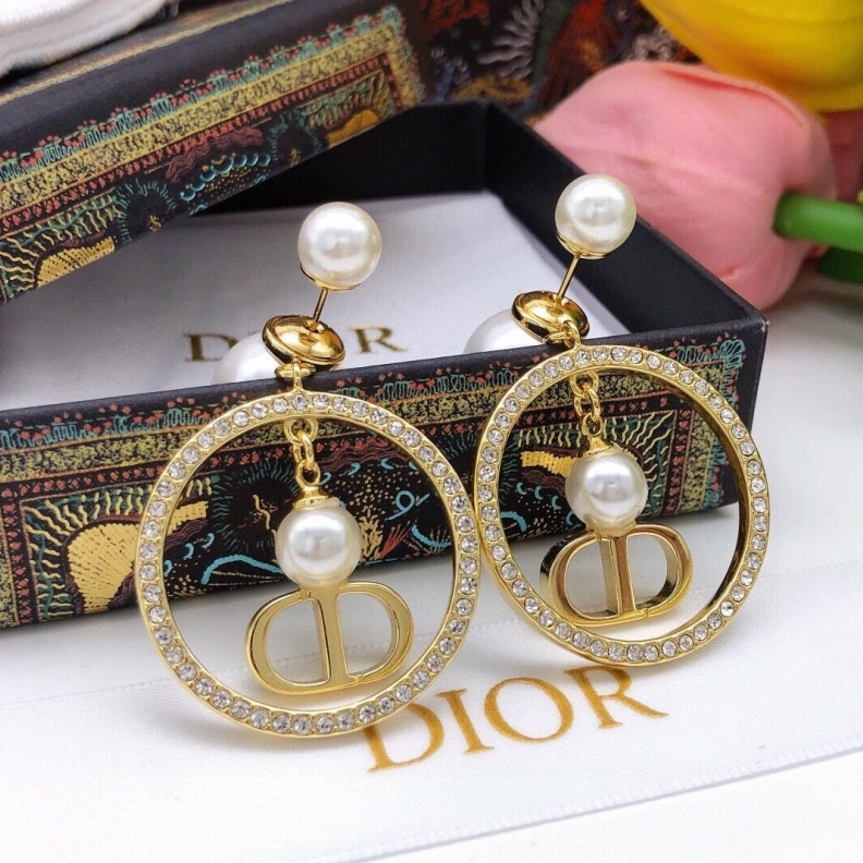 Christian Dxxr Earrings EyeCatching 294547
