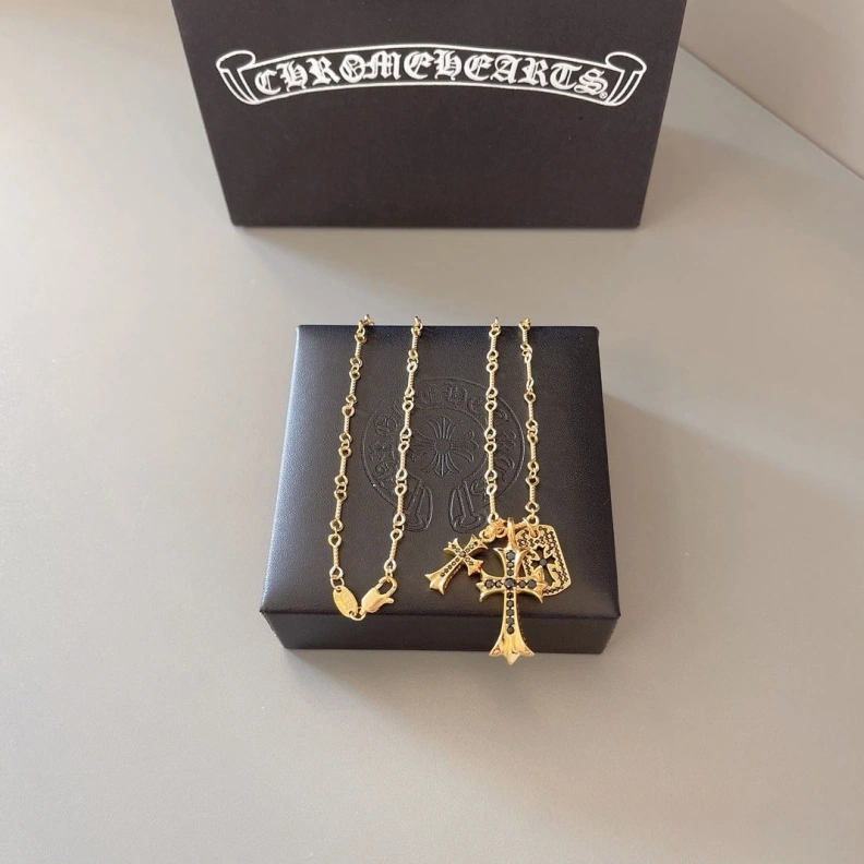 Chrxmx Hxxrts Necklaces DailyWear 296121
