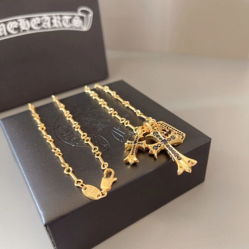 Chrxmx Hxxrts Necklaces DailyWear 296121
