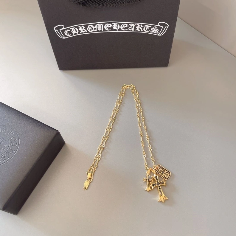 Chrxmx Hxxrts Necklaces DailyWear 296121