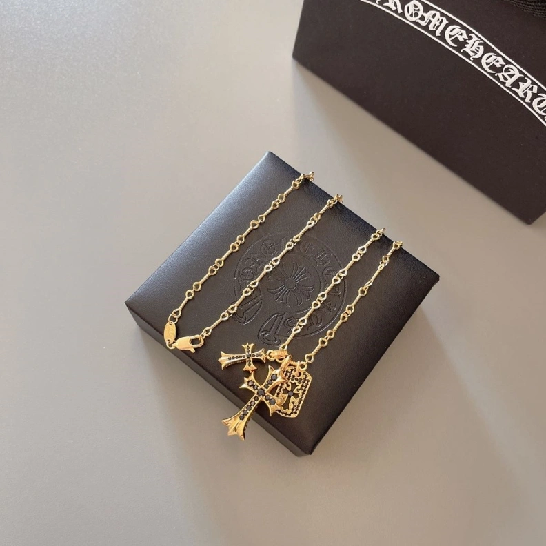 Chrxmx Hxxrts Necklaces DailyWear 296121