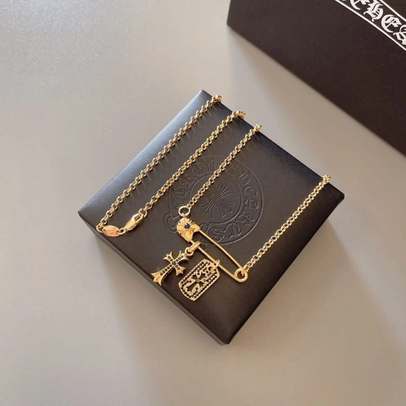 Comfortable Chrxmx Hxxrts Necklaces 296127