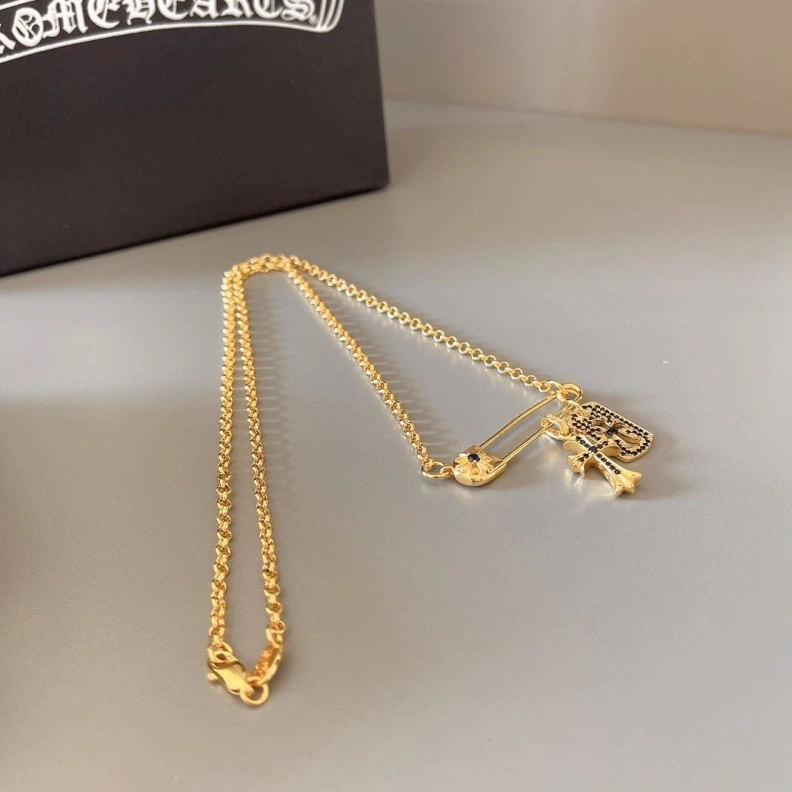 Comfortable Chrxmx Hxxrts Necklaces 296127