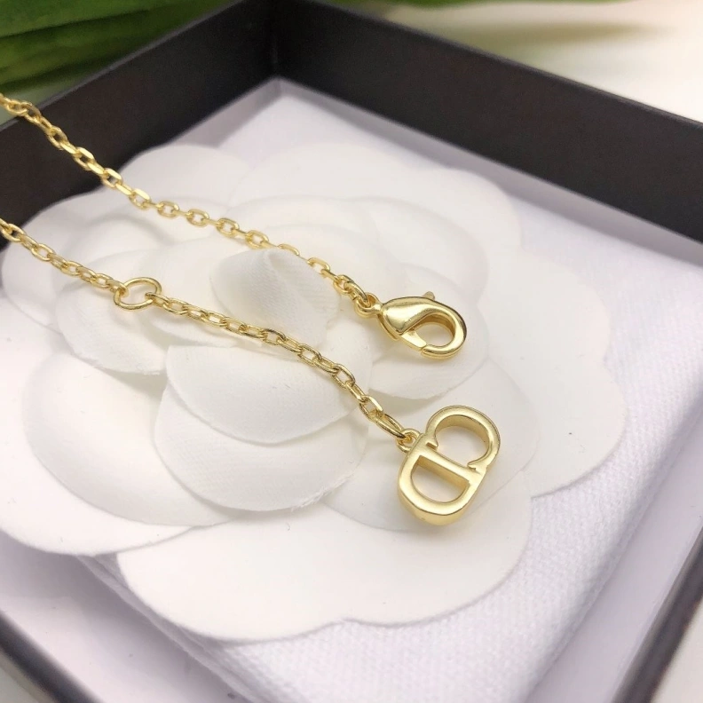 Christian Dxxr Necklaces Minimalist 294402