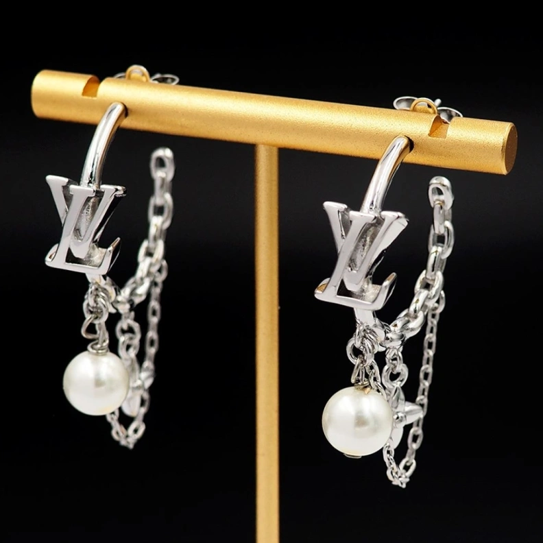 LX Earrings WellDesigned 308661