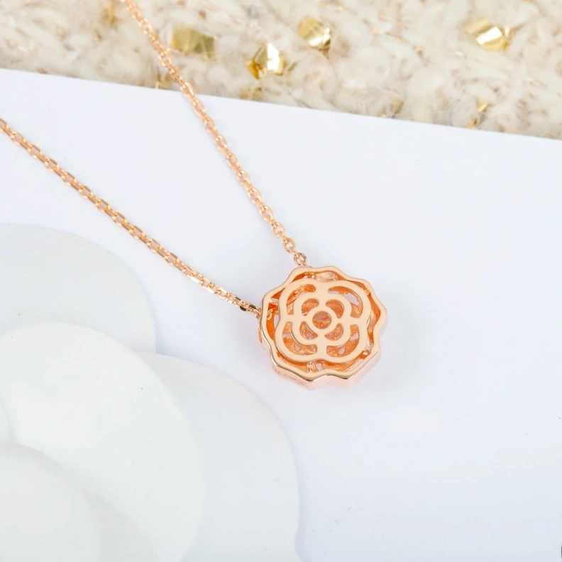 Durable Chxnxl Necklaces 284996