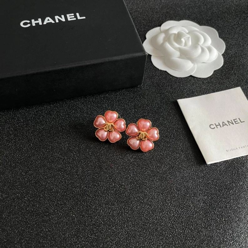 Comfortable Chxnxl Earrings 284449