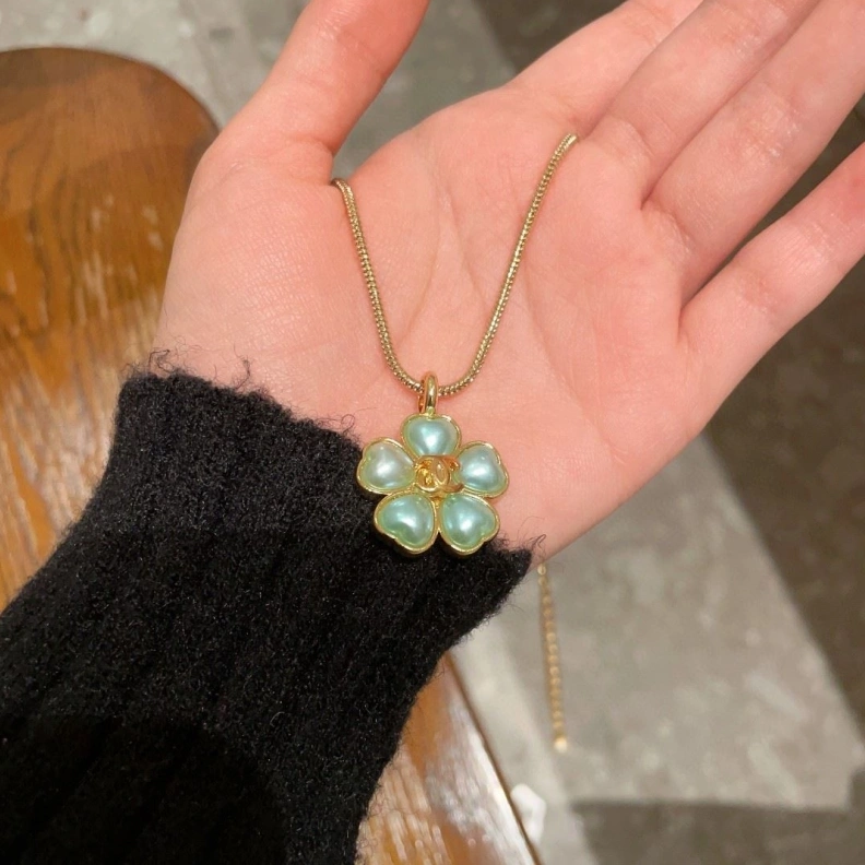 Modern Chxnxl Necklaces 285002