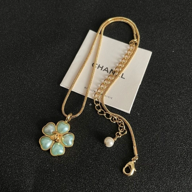 Modern Chxnxl Necklaces 285002
