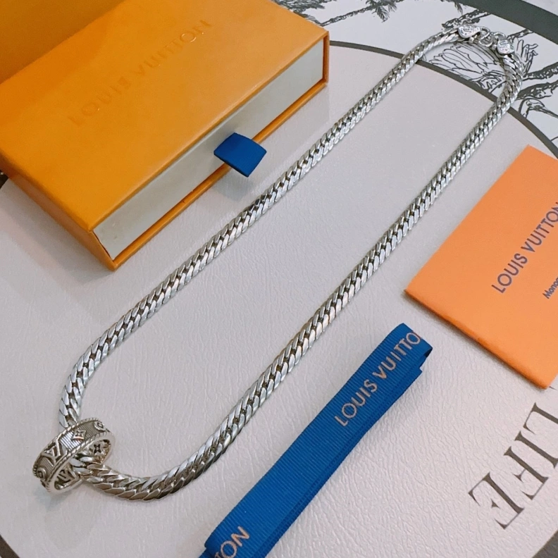 WellDesigned LX Necklaces 308536