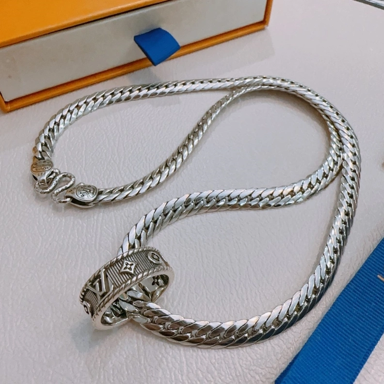 WellDesigned LX Necklaces 308536