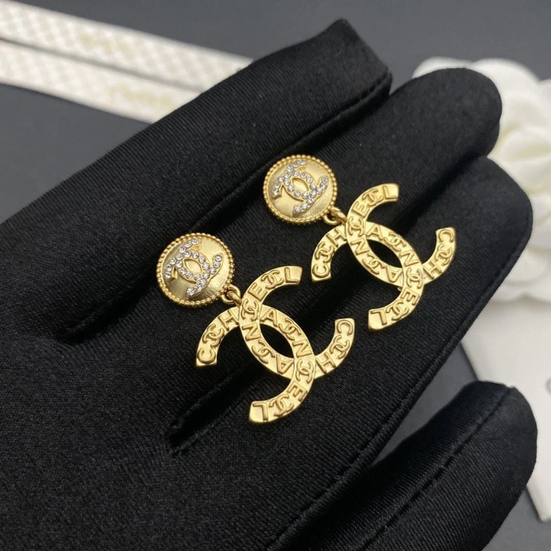 Chxnxl Earrings Practical 284440