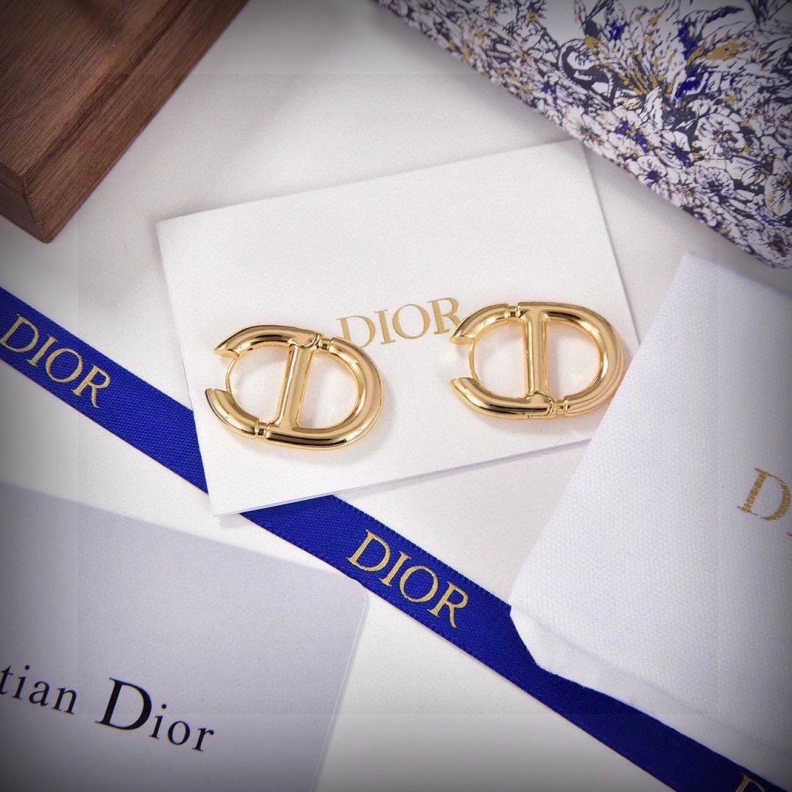 Sleek Christian Dxxr Earrings 293927
