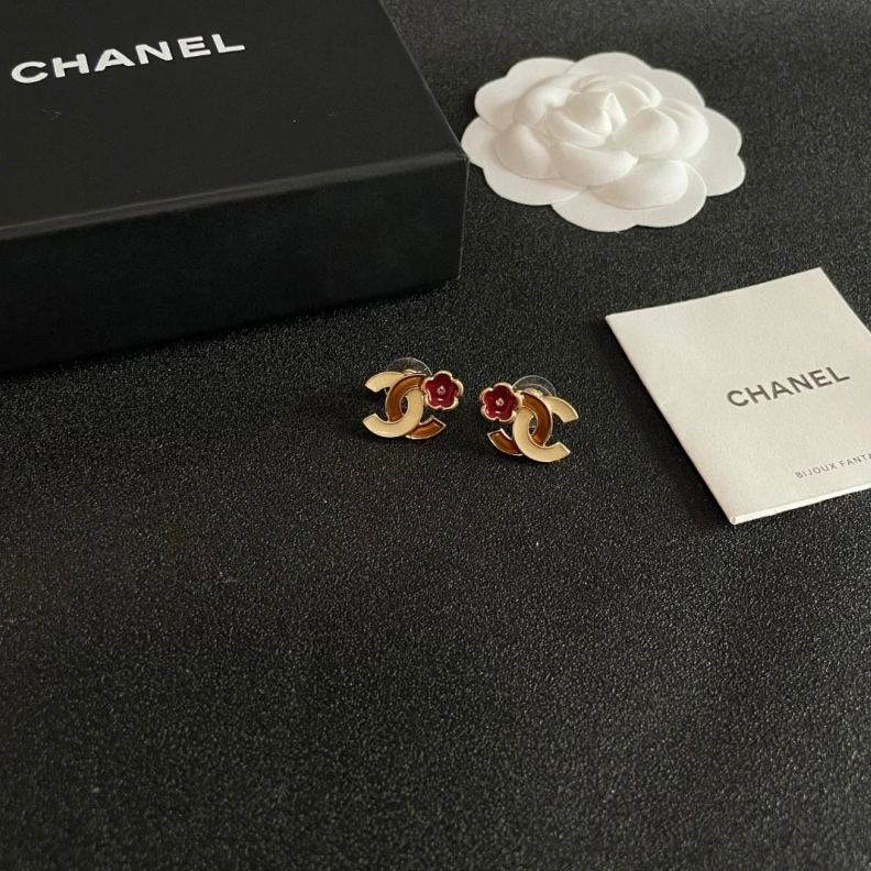 Minimalist Chxnxl Earrings 284420