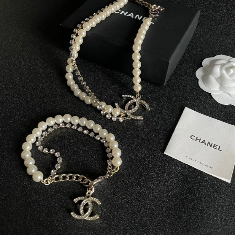 Versatile Chxnxl Bracelets 284727