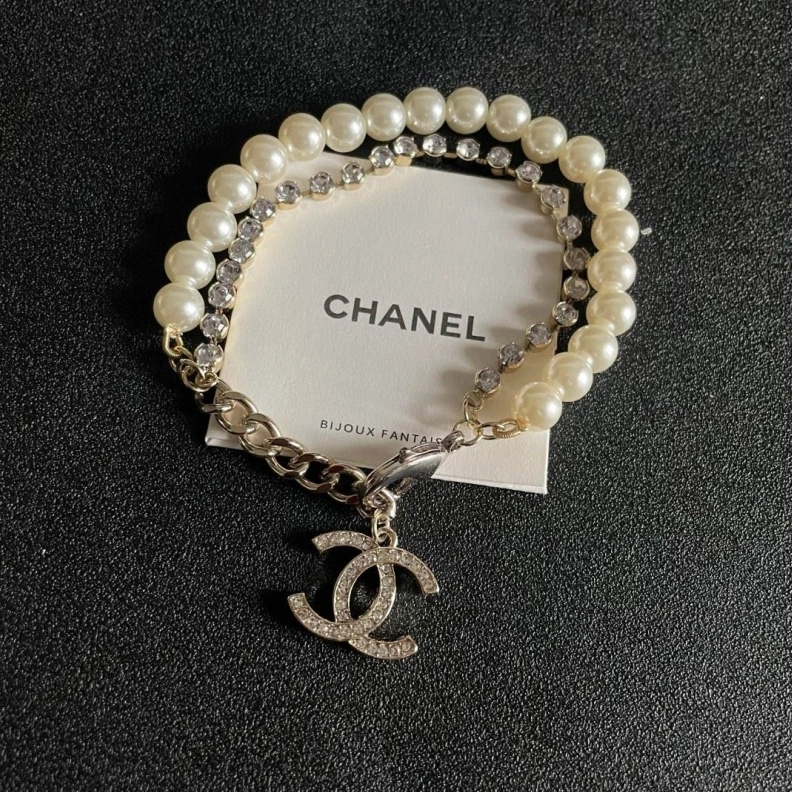 Versatile Chxnxl Bracelets 284727